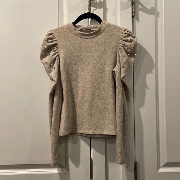 Zara Pearl Detail Sweater Size Small - Picture 1 of 11